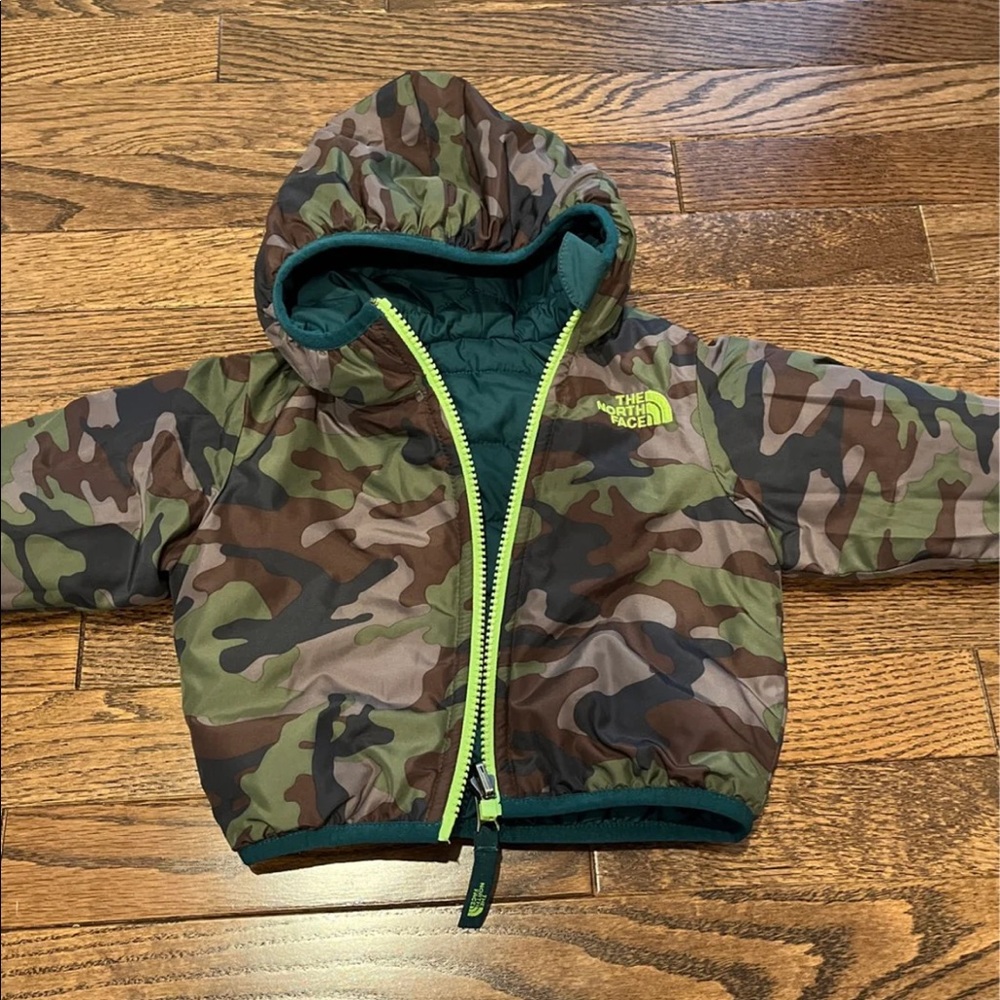 Northface perrito reversible jacket